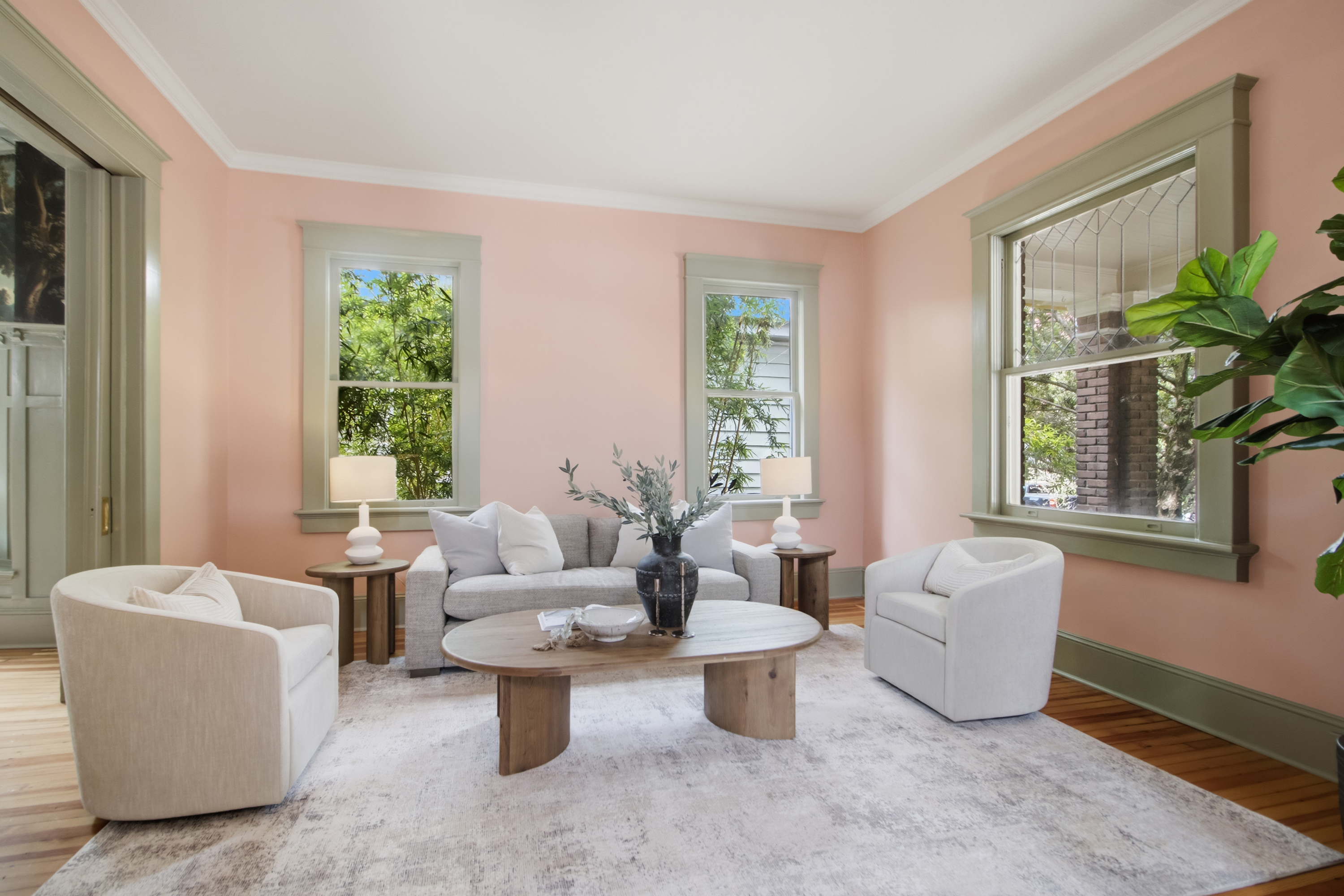 Private retreat at 173 Tradd Street