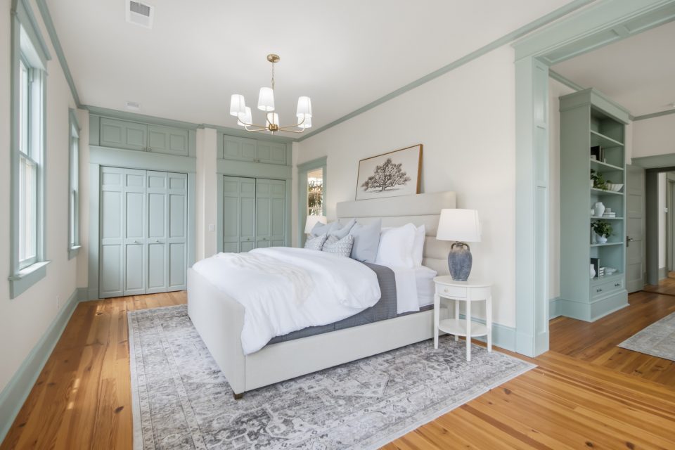 Butler’s pantry and service spaces at 173 Tradd Street