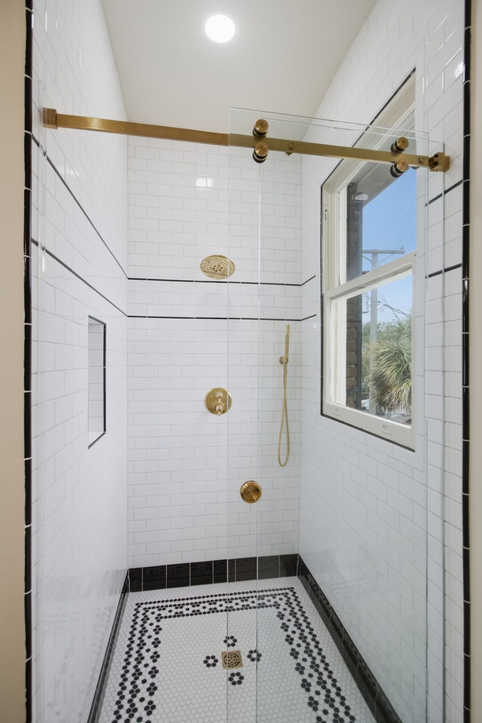 Bath and upper-level rooms at 173 Tradd Street